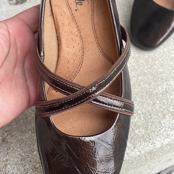 NWT Life Stride Bronze Devlin - Picture 2 of 6